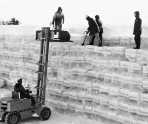 ICE CUTTING OPS GULL LAKE ca 1948 (2)