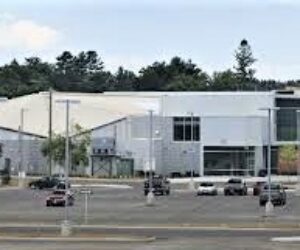 gravenhurst arena parking lot