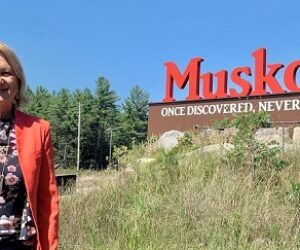 muskoka tourism jane front