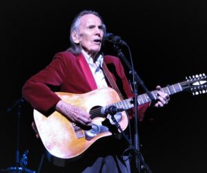 lightfoot close front