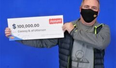 lotto winner front