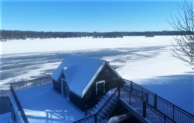 update-snowmobiler-crawls-from-lake-after-going-through-near-bala