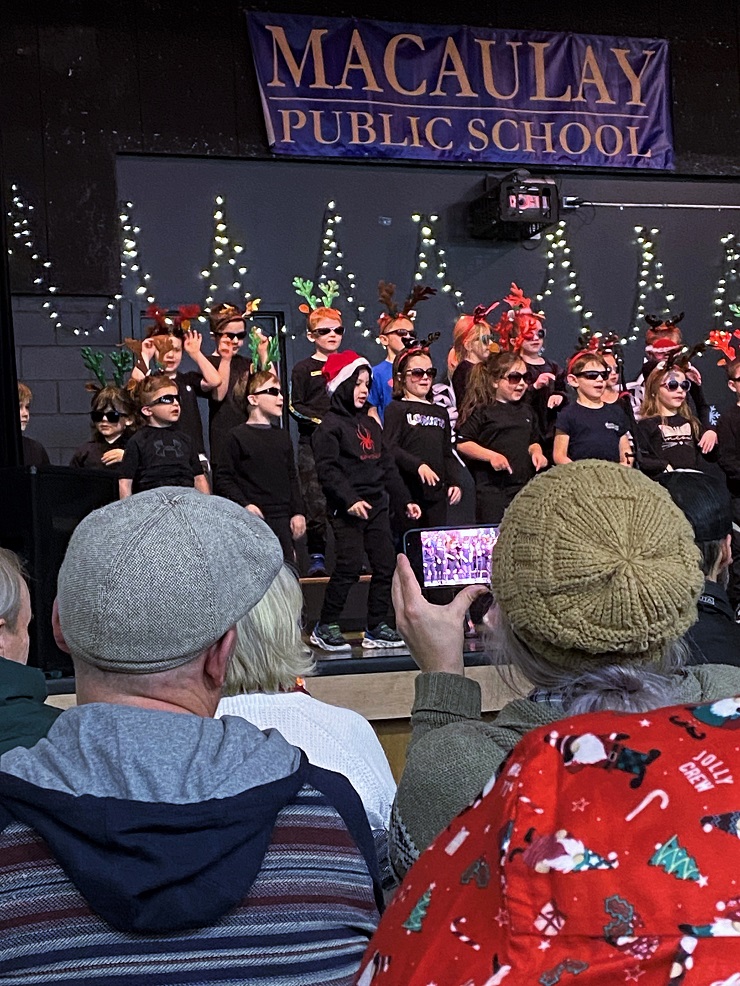 SCHOOL CHRISTMAS CONCERTS STILL GREAT FAMILY FUN AFTER ALL THESE YEARS