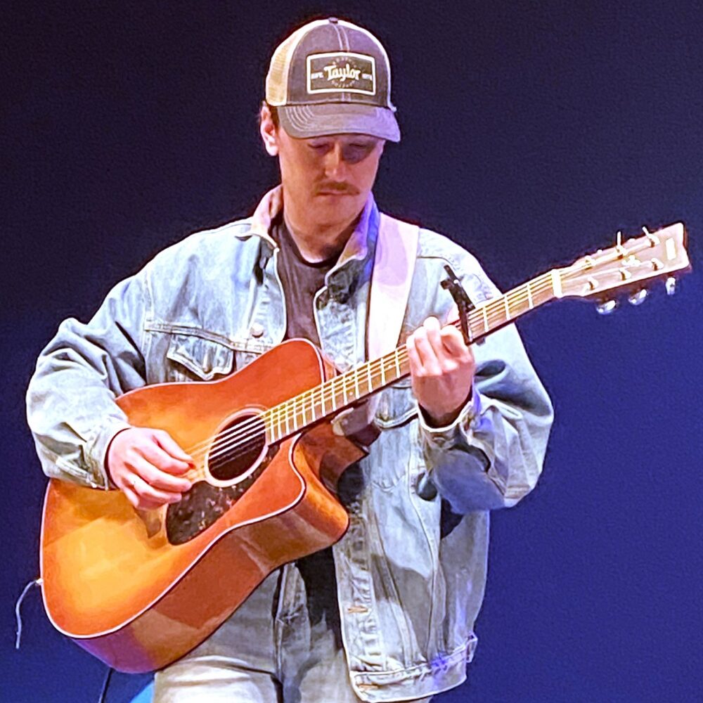 Derek Ruttan was a "true gentleman'" and inspiration to the judges. Derek Ruttan was a "true gentleman'" and inspiration to the judges.