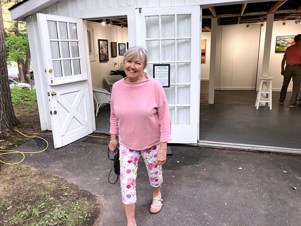 Everyone leaves comes and goes at Muskoka Chautauqua with a smile on their face. Everyone leaves comes and goes at Muskoka Chautauqua with a smile on their face.