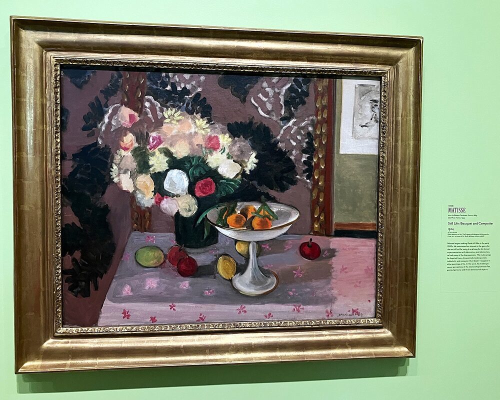Henri-Émile-Benoît Matisse could still produce still lifes like this Bouquet and fruit. Henri-Émile-Benoît Matisse could still produce still lifes like this Bouquet and fruit.