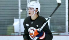 Islanders Scheffler